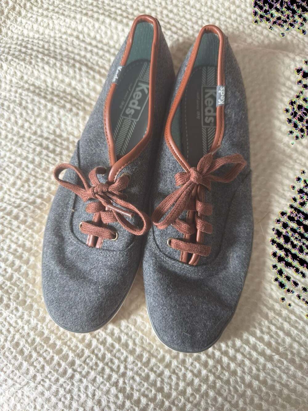 Keds Women's Champion Wool Sneakers Charcoal Grey with Leather Trim Size 8